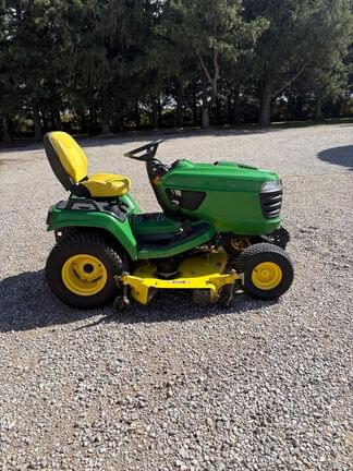 Image of John Deere X730 equipment image 2