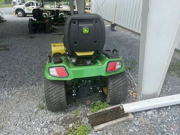 Image of John Deere X730 equipment image 4