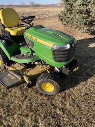Image of John Deere X734 Primary image