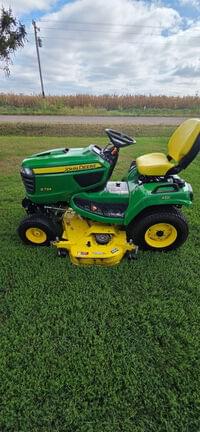 Image of John Deere X734 Primary image