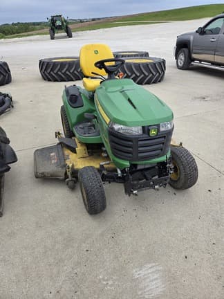 Image of John Deere X734 equipment image 2
