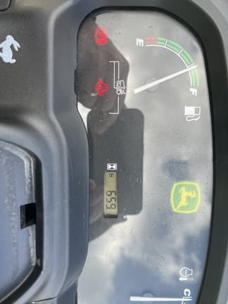 Image of John Deere X738 equipment image 1