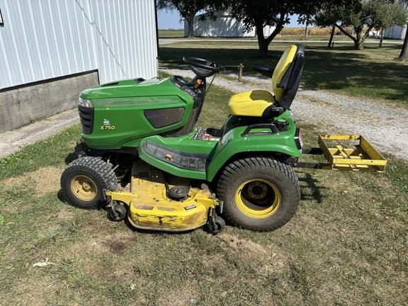 Image of John Deere X750 Primary image