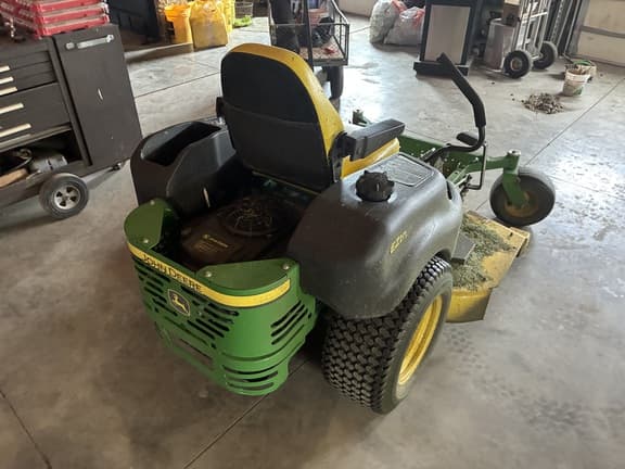 Image of John Deere Z665 equipment image 4