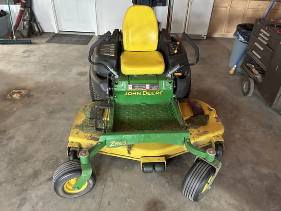 Image of John Deere Z665 equipment image 1