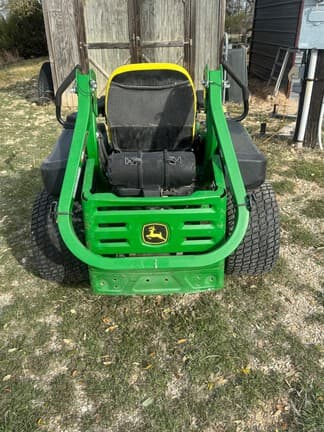 Image of John Deere Z915B equipment image 3