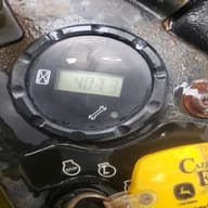 Image of John Deere Z915B equipment image 1