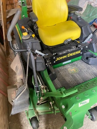 2014 John Deere Z925M Equipment Image0