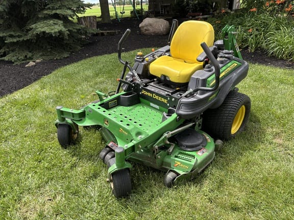 2014 John Deere Z925M Equipment Image0