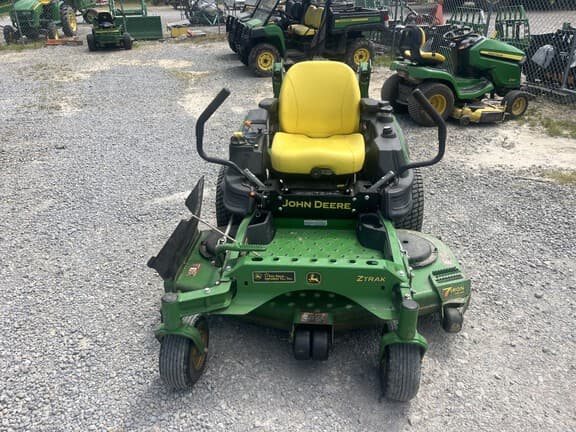 Image of John Deere Z930M equipment image 1