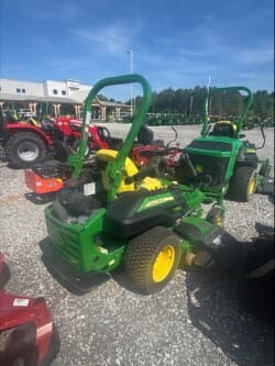 Image of John Deere Z930R equipment image 2