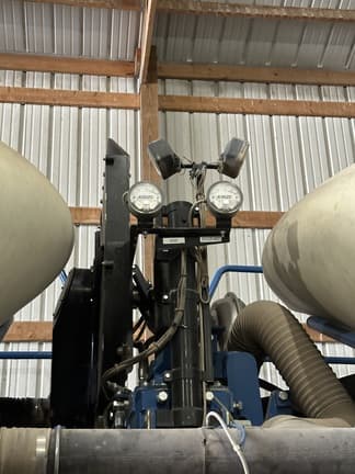 Image of Kinze 3600 equipment image 4