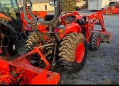 Image of Kubota L3901HST equipment image 4