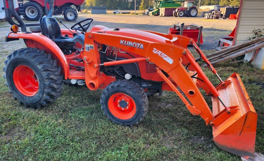 Image of Kubota L3901HST Image 1