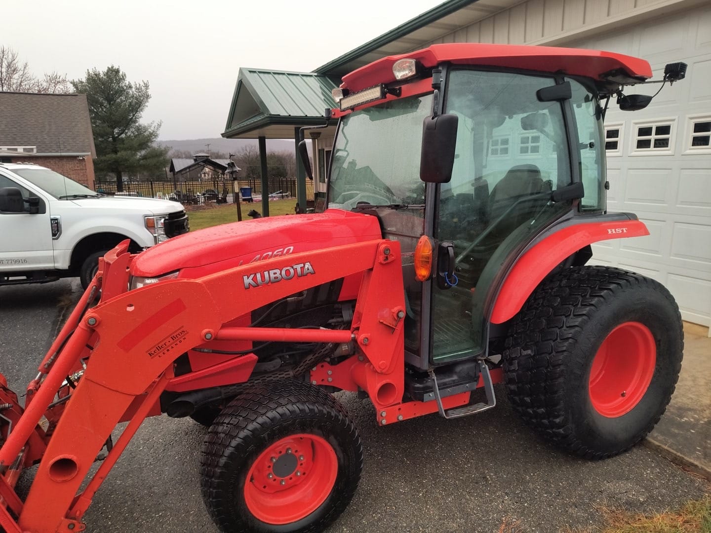 2014 Kubota L4060HST Equipment Image0