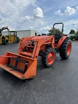 Image of Kubota M7060 equipment image 1