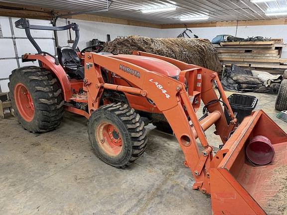 Image of Kubota MX5100 equipment image 3