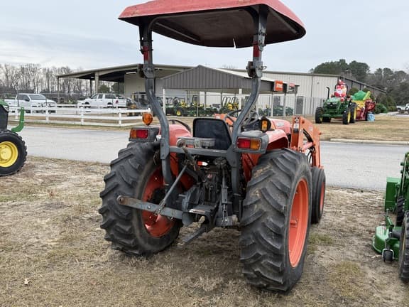 Image of Kubota MX5100 equipment image 4