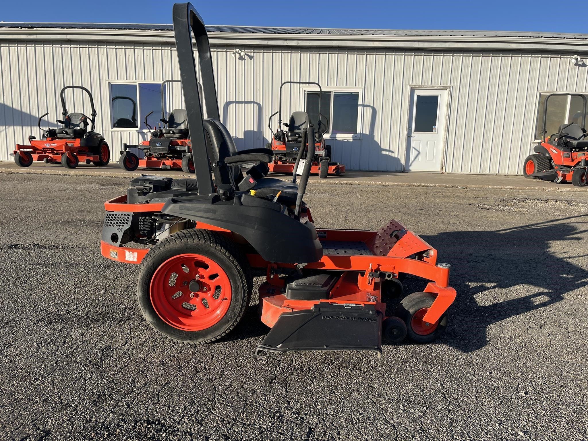 2014 Kubota Z125S Equipment Image0