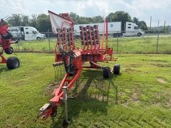 Image of Kuhn GA4521GTH equipment image 2
