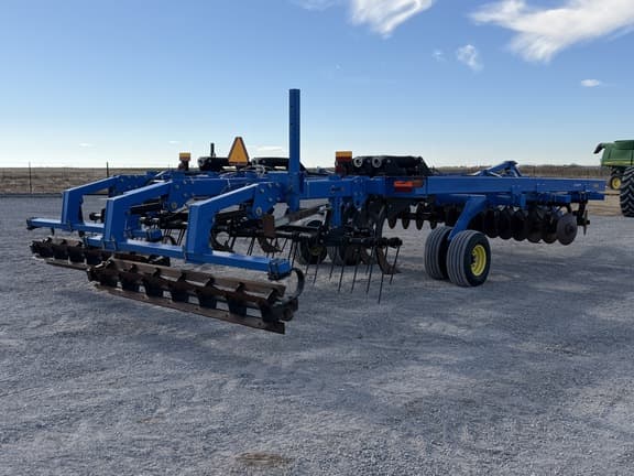 Image of Landoll 2410 equipment image 4