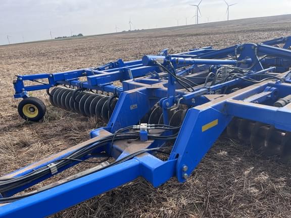 Image of Landoll 7431-26 equipment image 1
