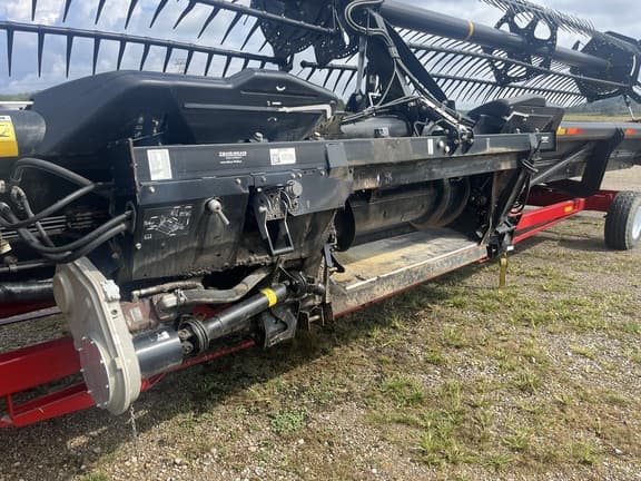 Image of MacDon FD75-40 equipment image 2