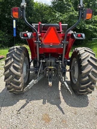 Image of Massey Ferguson 1742 equipment image 1