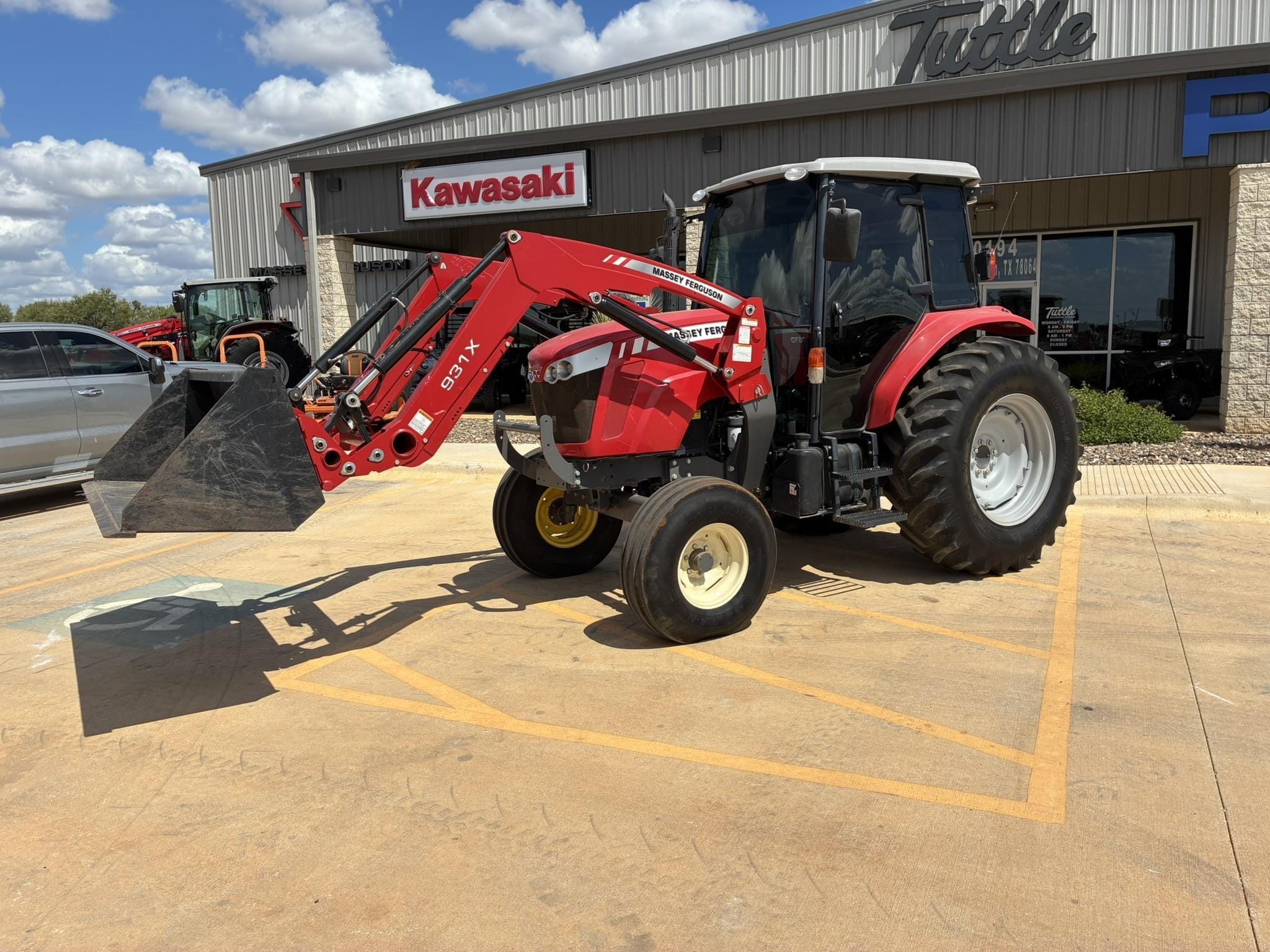 2014 Massey Ferguson 4610 Equipment Image0