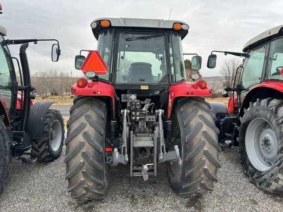 Image of Massey Ferguson 5613 equipment image 3