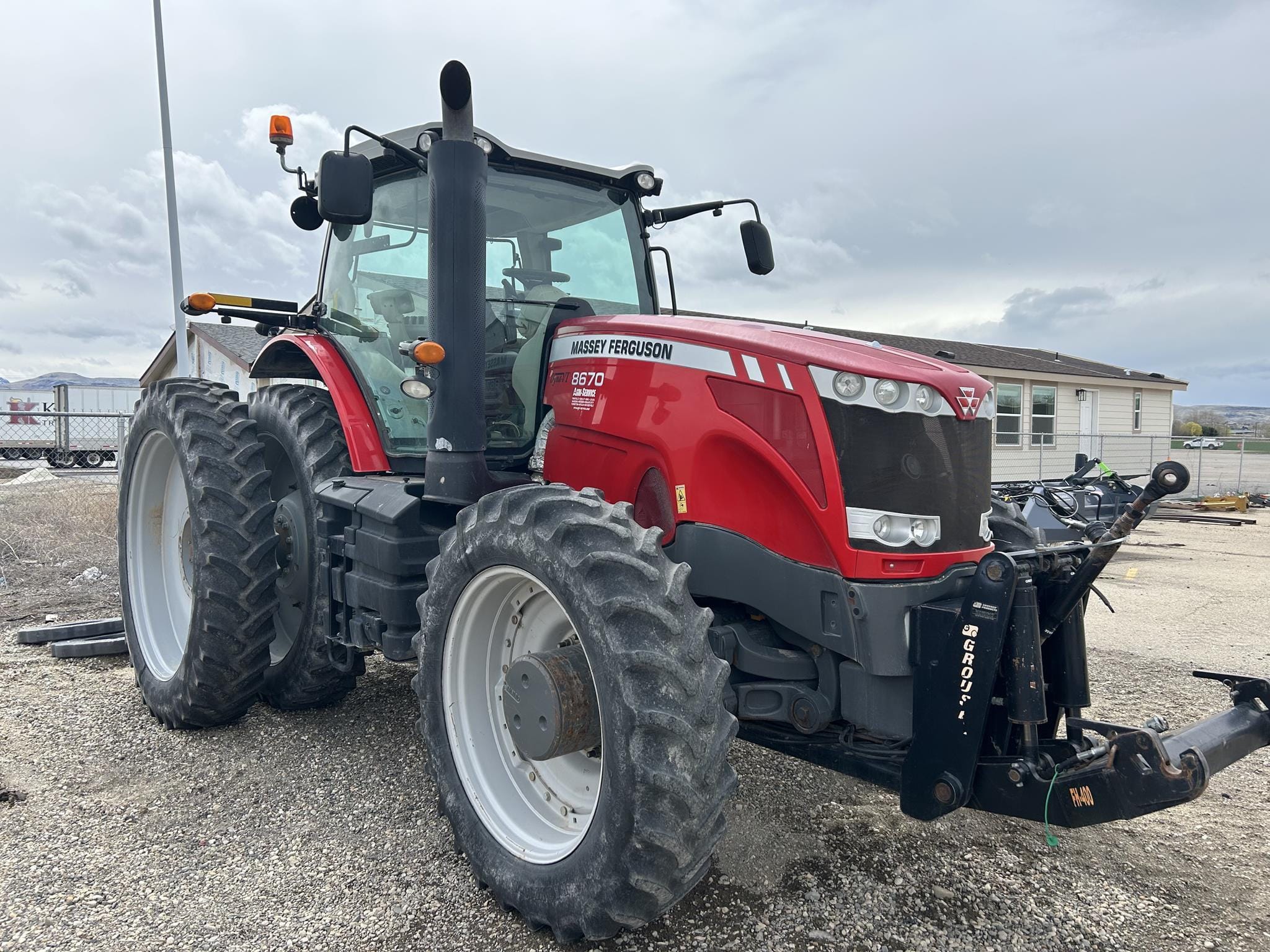 2014 Massey Ferguson 8670 Equipment Image0