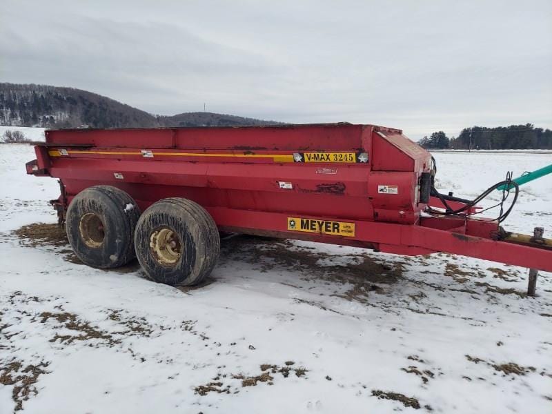 2014 Meyer V-Max 3245 Equipment Image0