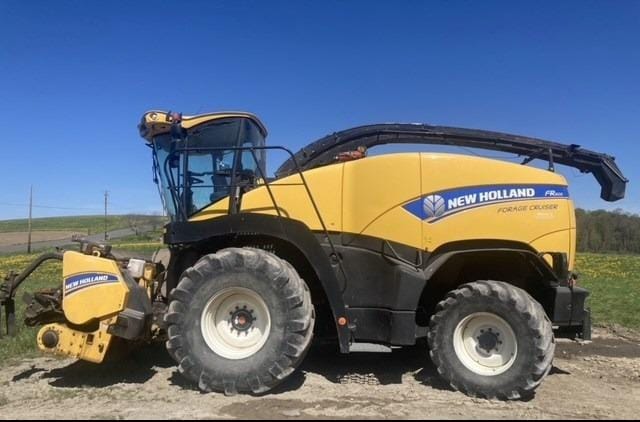 2014 New Holland FR600 Equipment Image0