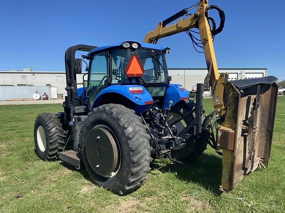 Image of New Holland TS6.110 equipment image 3