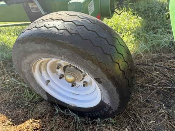 Image of Unverferth HT36 equipment image 4