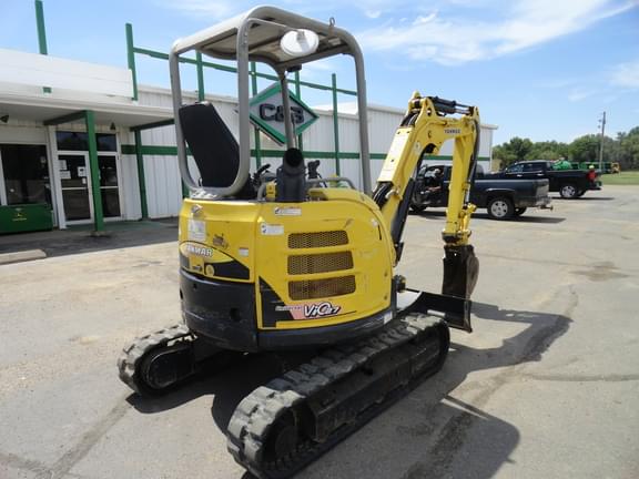 Image of Yanmar VIO27-5B equipment image 4
