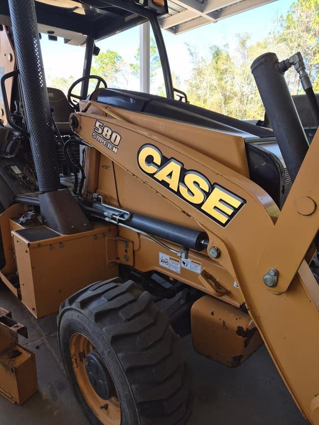Image of Case 580 Super N equipment image 1