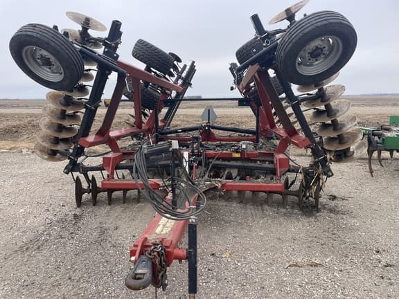 Image of Case IH 345 equipment image 2