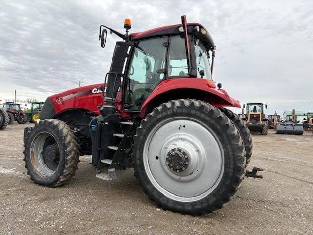 Image of Case IH Magnum 310 equipment image 2