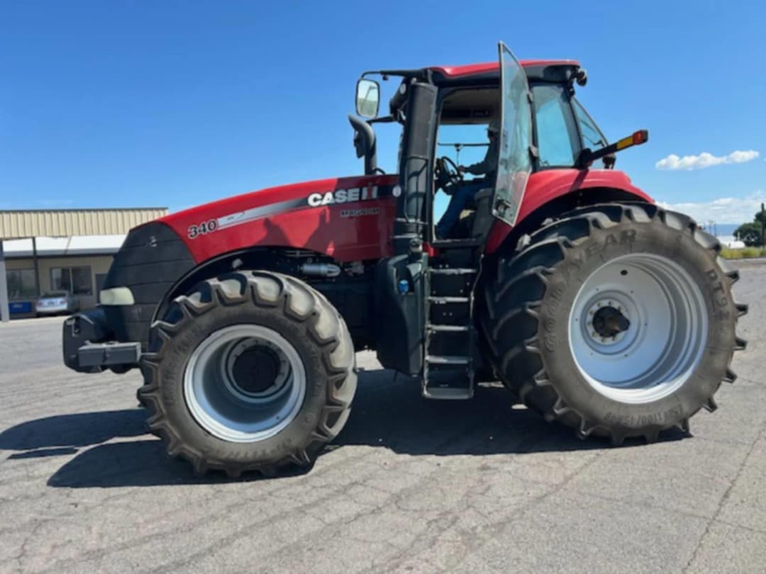 Image of Case IH Magnum 340 Primary image