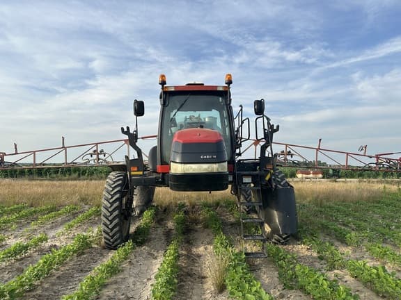Image of Case IH Patriot 3340 equipment image 1