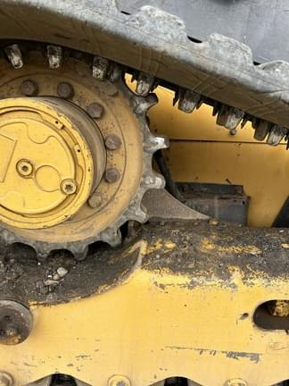Image of Caterpillar 279D equipment image 3