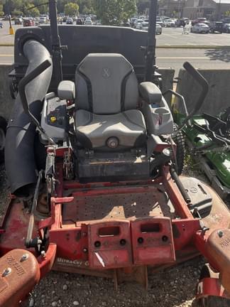 Image of Exmark LZX940EKC equipment image 2