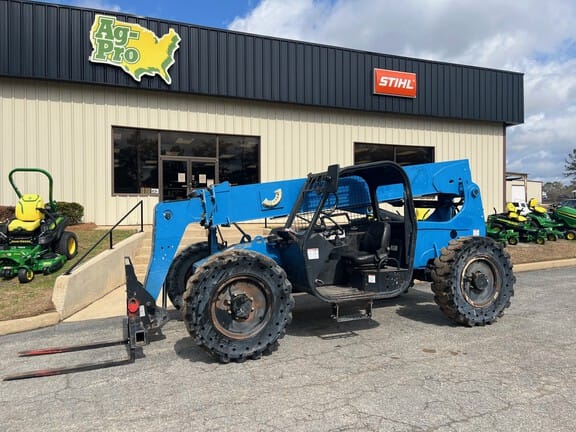 2015 Genie GTH636 Equipment Image0