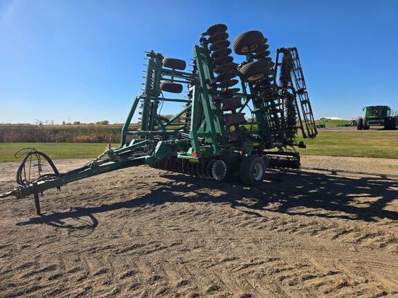 2015 Great Plains 3000TM Equipment Image0