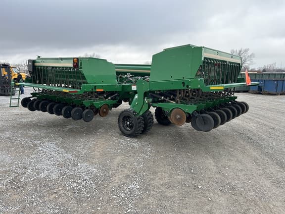 Image of Great Plains 3S-3000HD equipment image 2