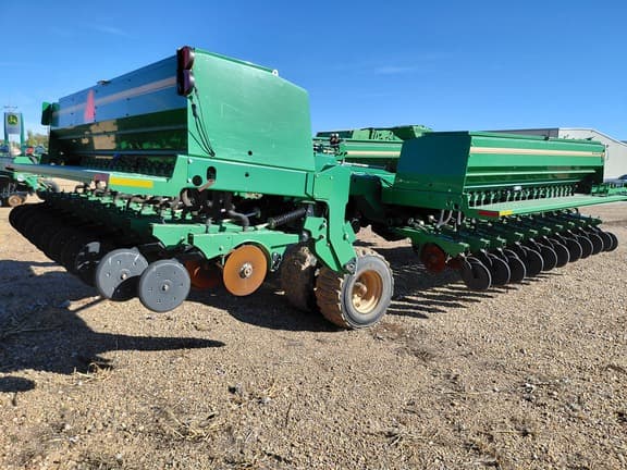 Image of Great Plains 3S-4000HD equipment image 4