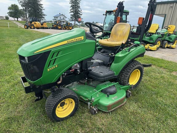 Image of John Deere 1023E Primary image