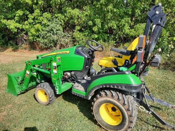 Image of John Deere 1025R equipment image 2