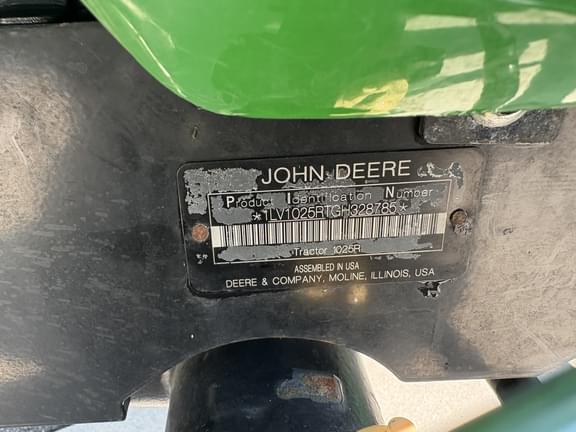 Image of John Deere 1025R equipment image 1